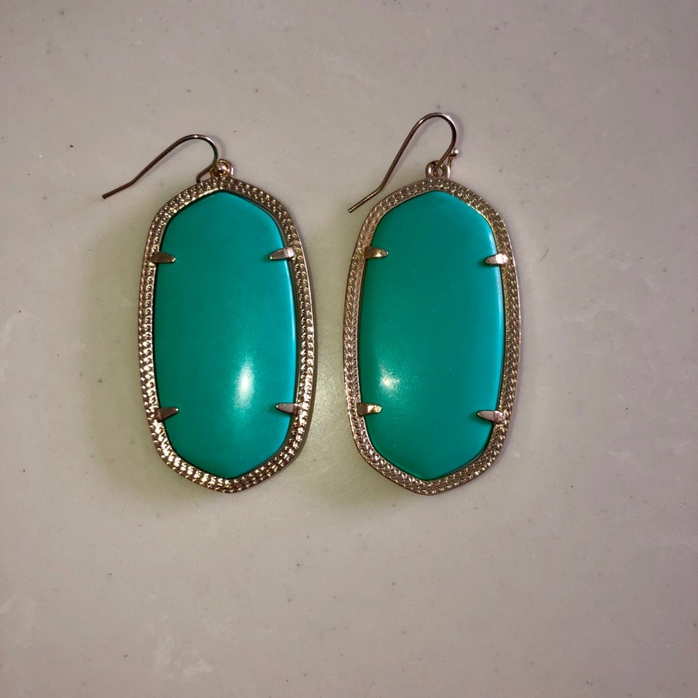 Kendra Scott Danielle Earrings